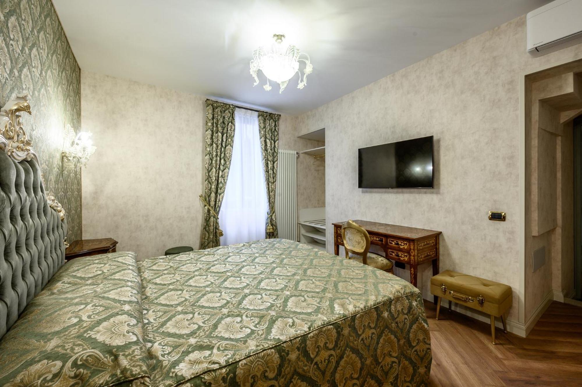 Ca Rialto 4122 - Luxury Terrace Apartment Venesia Bagian luar foto